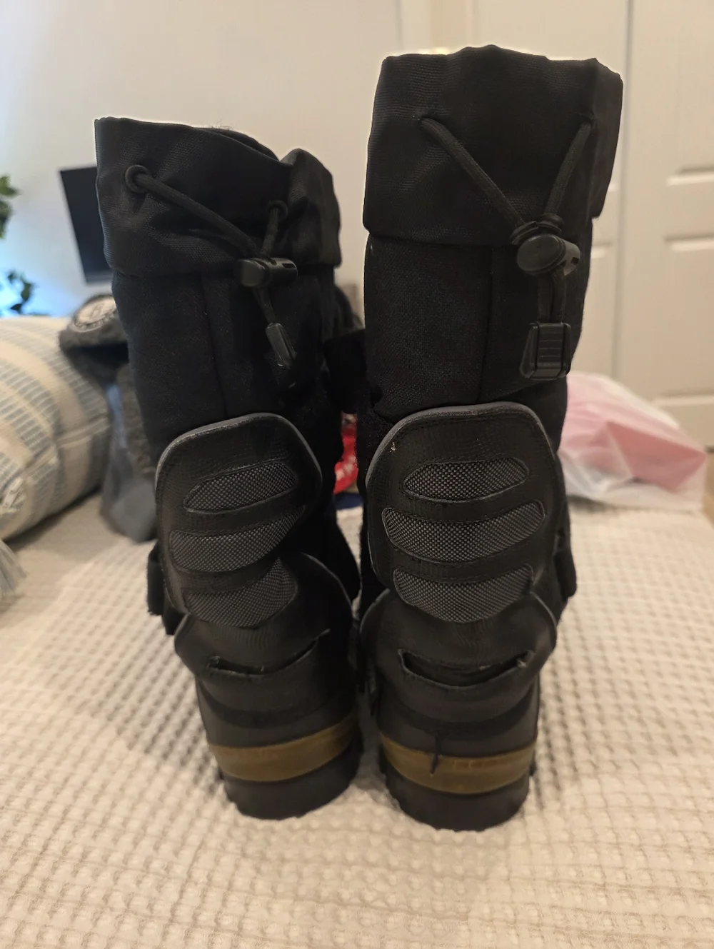 Baffin Mens Black Snow Boots